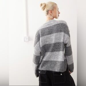 2XL💕Noisy may Oversize Gray Crew Neck Sweater with Stripes